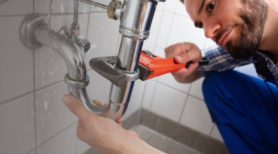 Local water heater installation in Sinton, TX